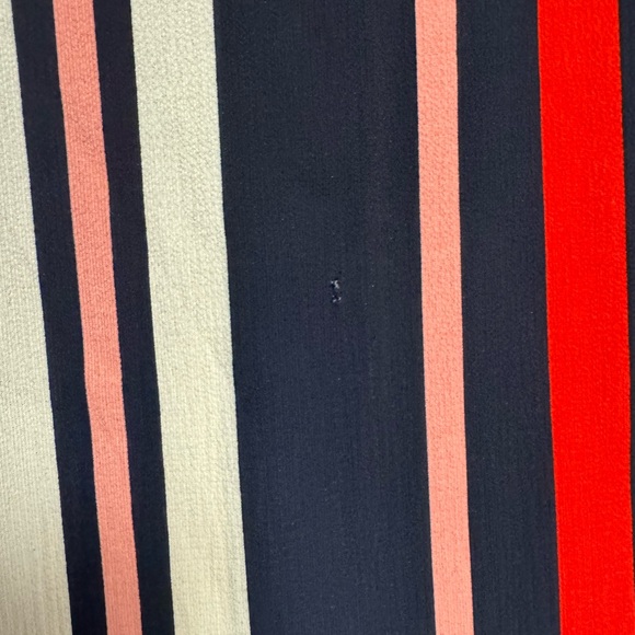 Long shirt with slits - Picture 7 of 7